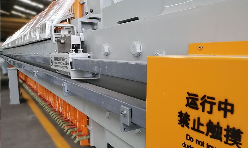 金凱地程控隔膜聚丙烯隔膜壓濾機自動拉板系統介紹